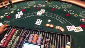 Antarmuka permainan Bonanza Gold di villabetting dengan gulungan dinamis tema emas